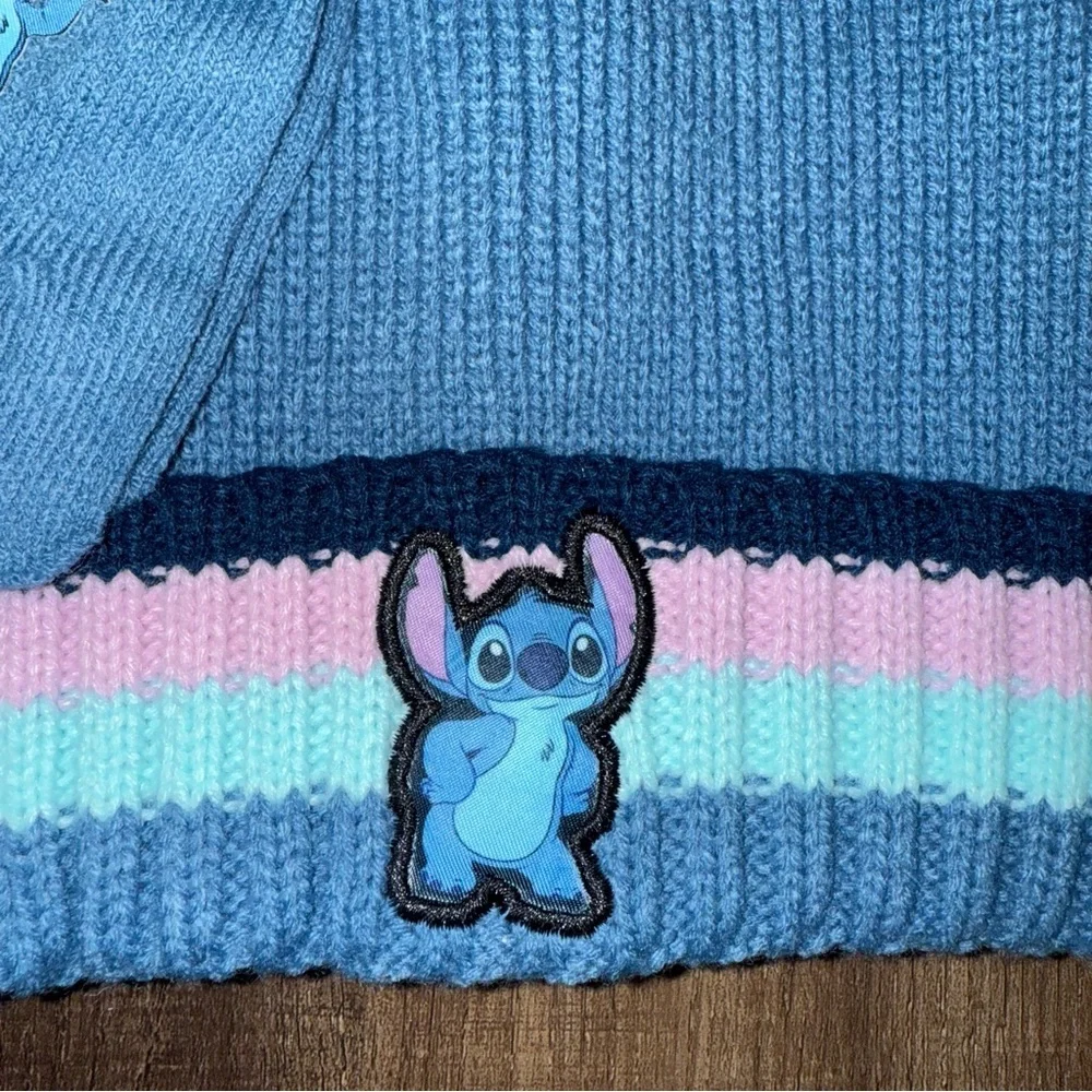 NWT Disney Stitch Kids Hat and Gloves Set